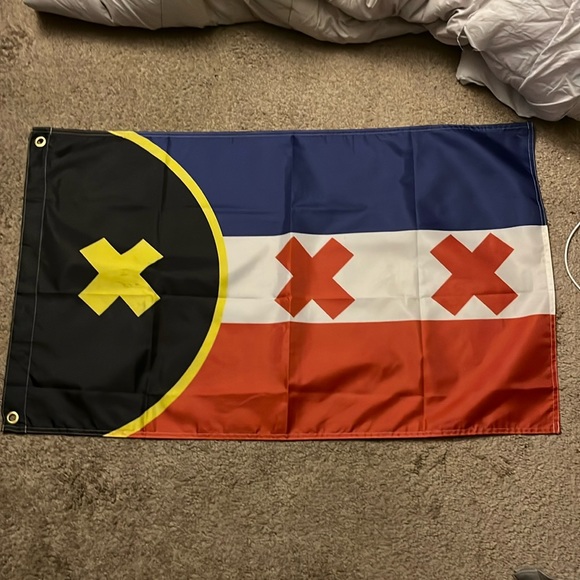 Lmanburg Flag (2020 Dream SMP) - Picture 1 of 6